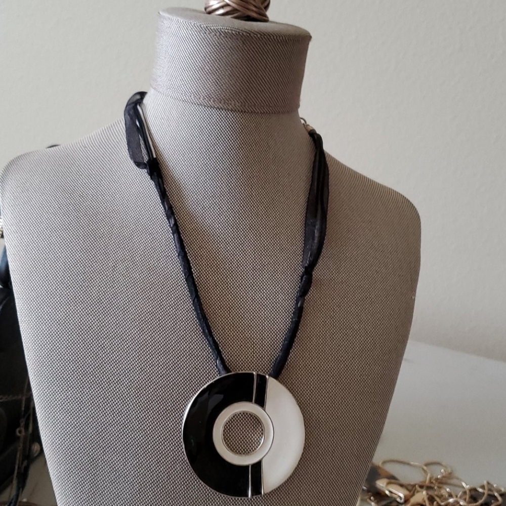 Necklace - Picture 2 of 2